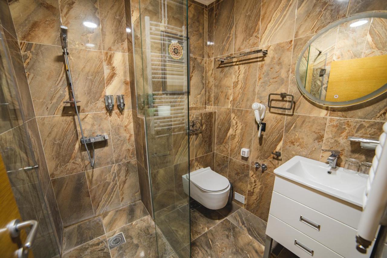 Apartmanski Smestaj King Bo Nis Ngoại thất bức ảnh