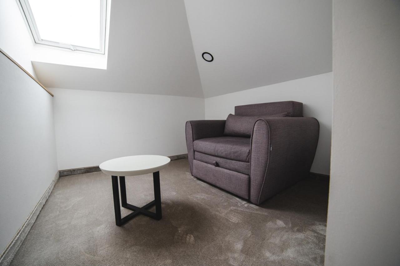 Apartmanski Smestaj King Bo Nis Ngoại thất bức ảnh