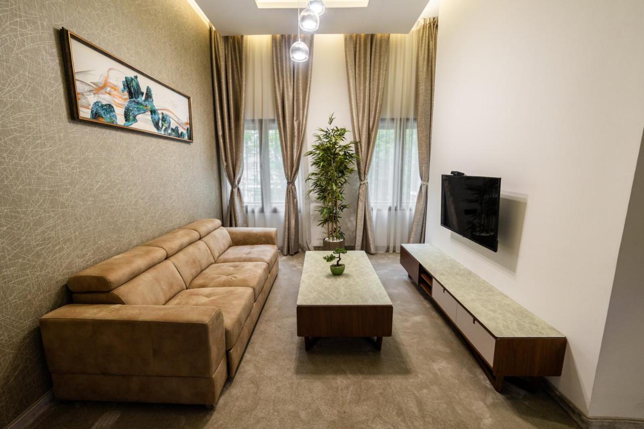 Apartmanski Smestaj King Bo Nis Ngoại thất bức ảnh